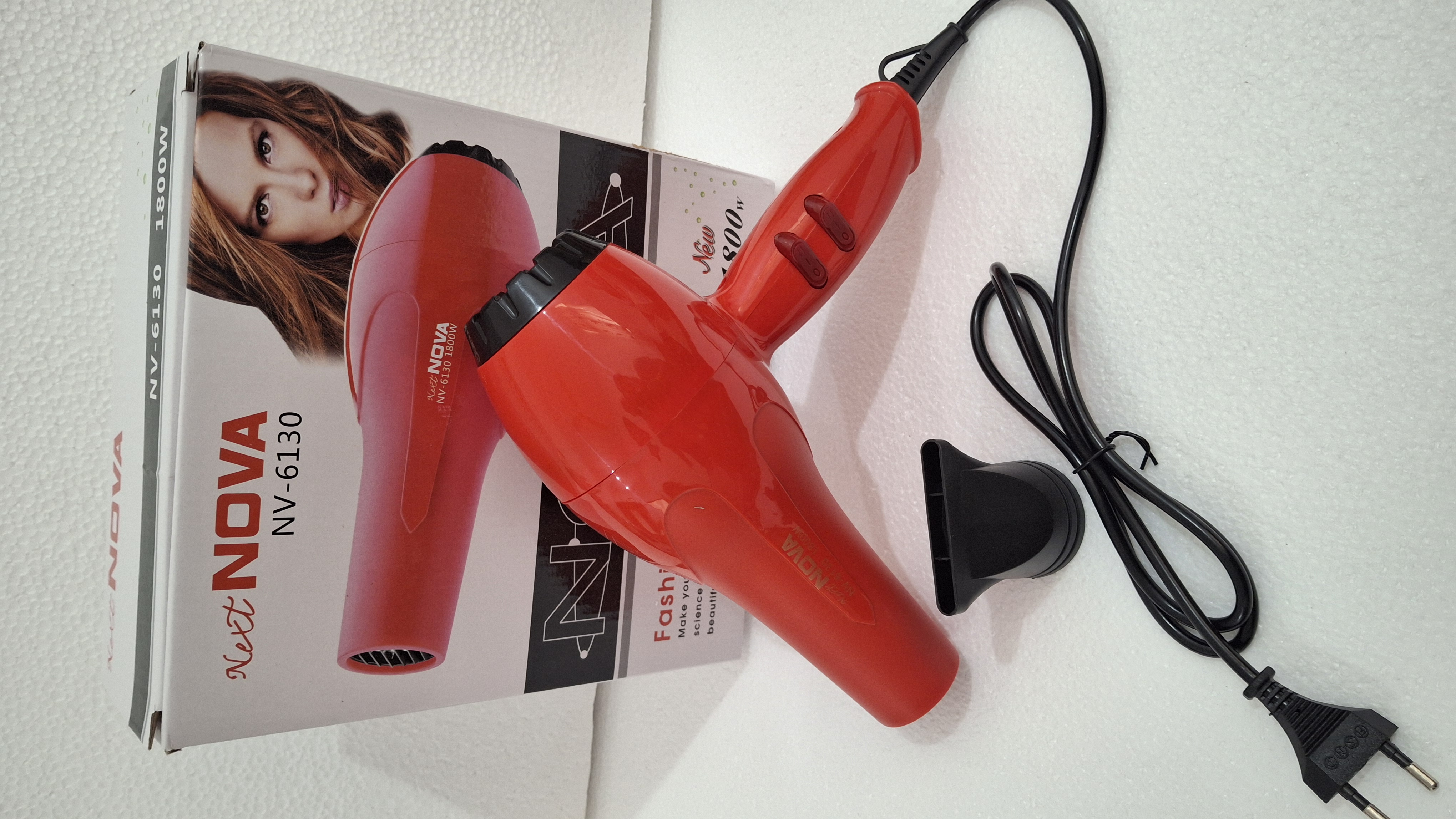 سشوار مودل ‏MD-8610‏   مشخصات 👇  📌مدل محصول: MD-8610‏  📌توان نامی: 1800 وات  📌ولتاژ نامی: AC220V~250V‏  📌فرکانس نامی: 50 تا 60 هرتز  📌اندازه بسته بندی: 22.5x9.5x25cm‏    📌📌📌📌